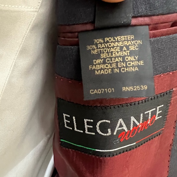 ELEGANTE UOMO MENS DRESS BLAZER SIZE 44R, 70% POLY. 30% RAYON. - Picture 8 of 10
